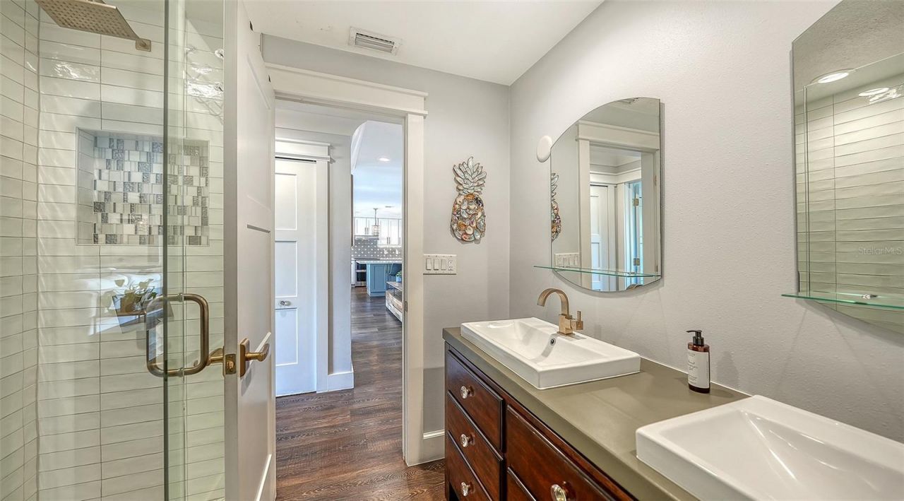 1050 Bogey Lane, Longboat Key, FL 34228 Photo