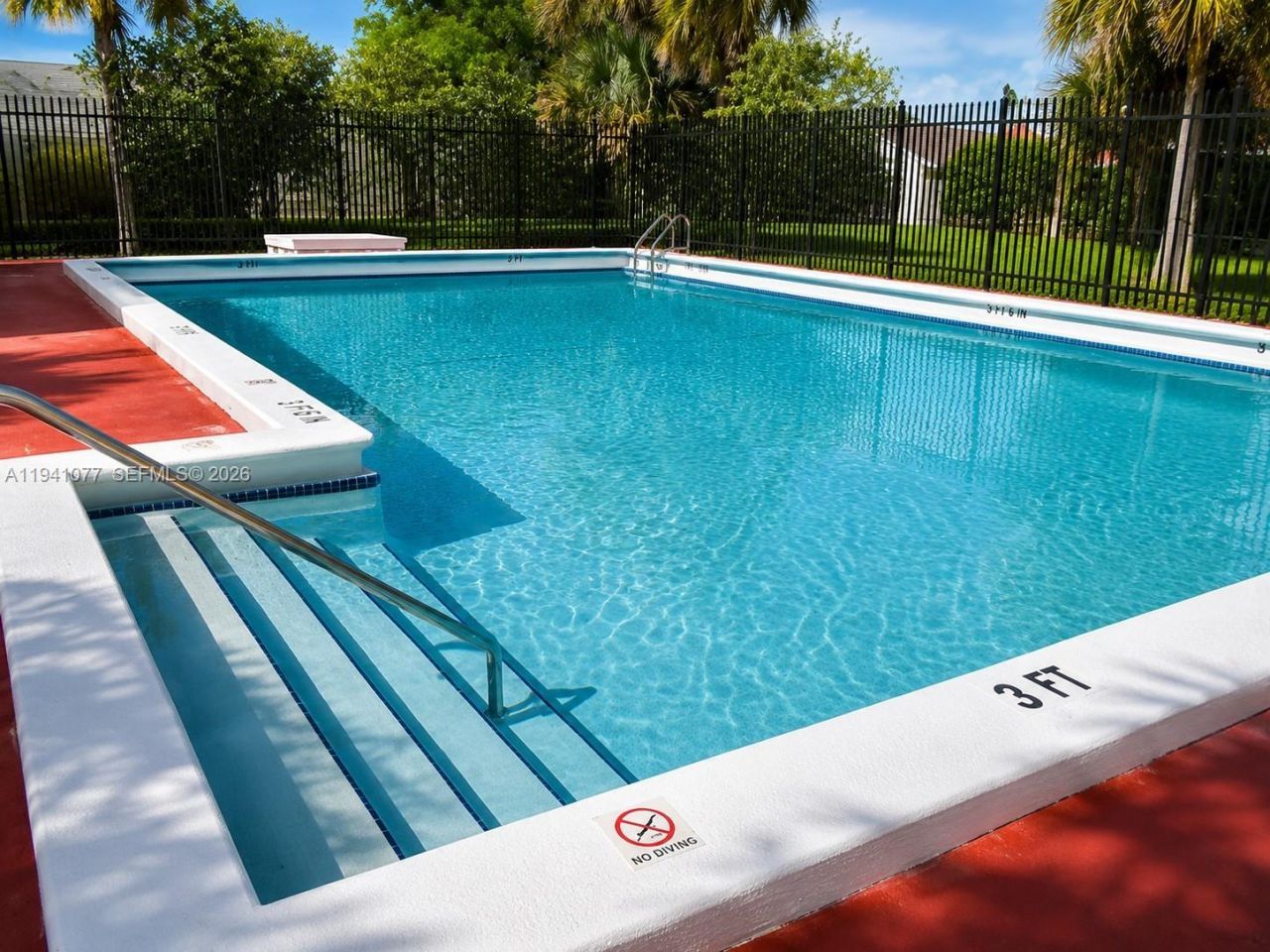 885 NE 213th Ter, Unit 2, Miami, FL 33179 Photo