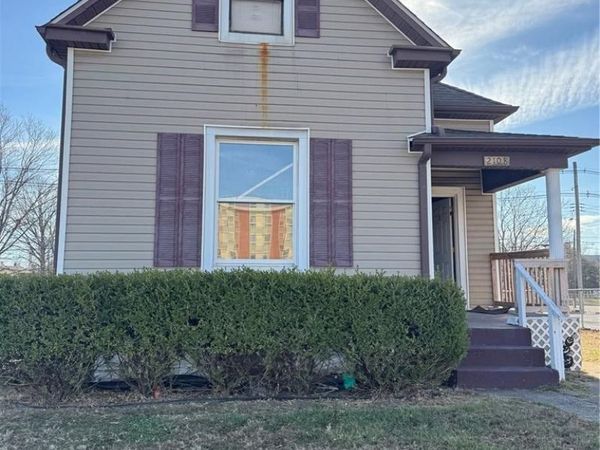 2108 Washington Ave, Granite City, IL 62040