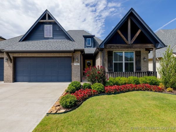 721 E 125th Place S, Jenks, OK 74037