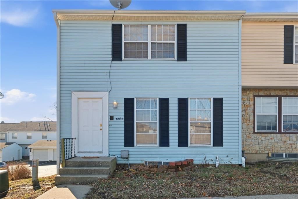 6614 E 128th Street, Grandview, MO 64030 Main Photo