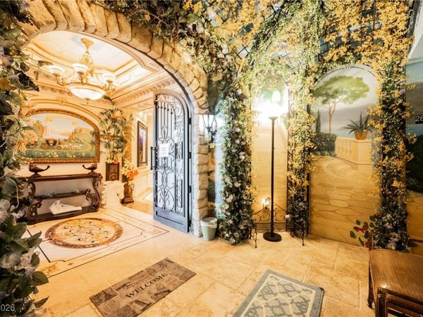 2747 Paradise Road , Unit 2801, Las Vegas, NV 89109