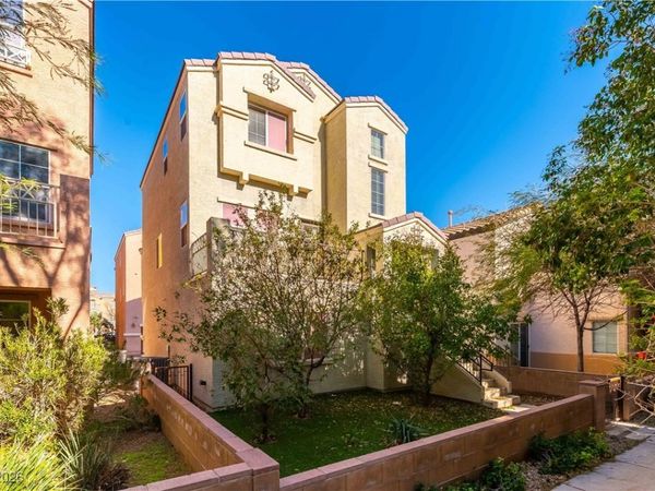 8925 Gobelin Tapestry Court, Las Vegas, NV 89149