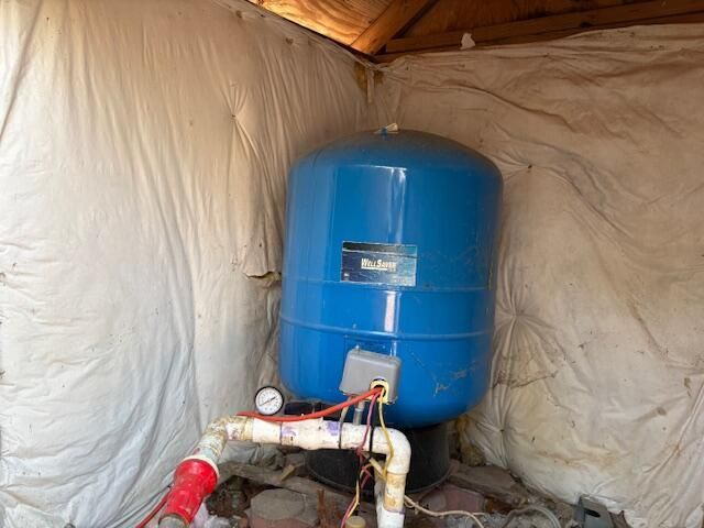 150 Log Cabin Road Photo 2