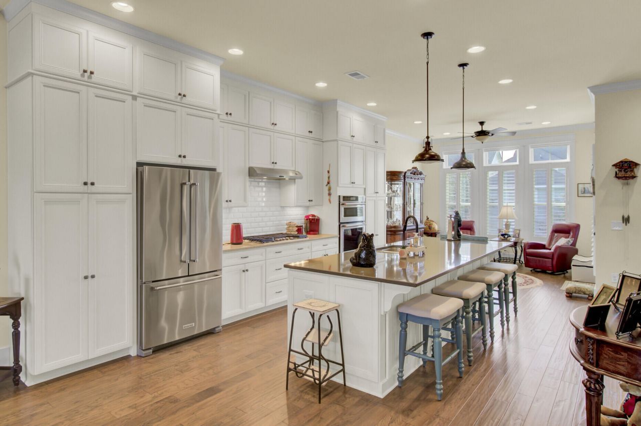 1705 Frissel Street Photo 13