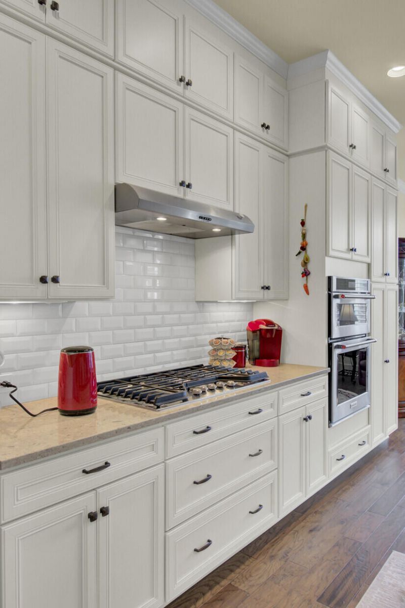 1705 Frissel Street Photo 14