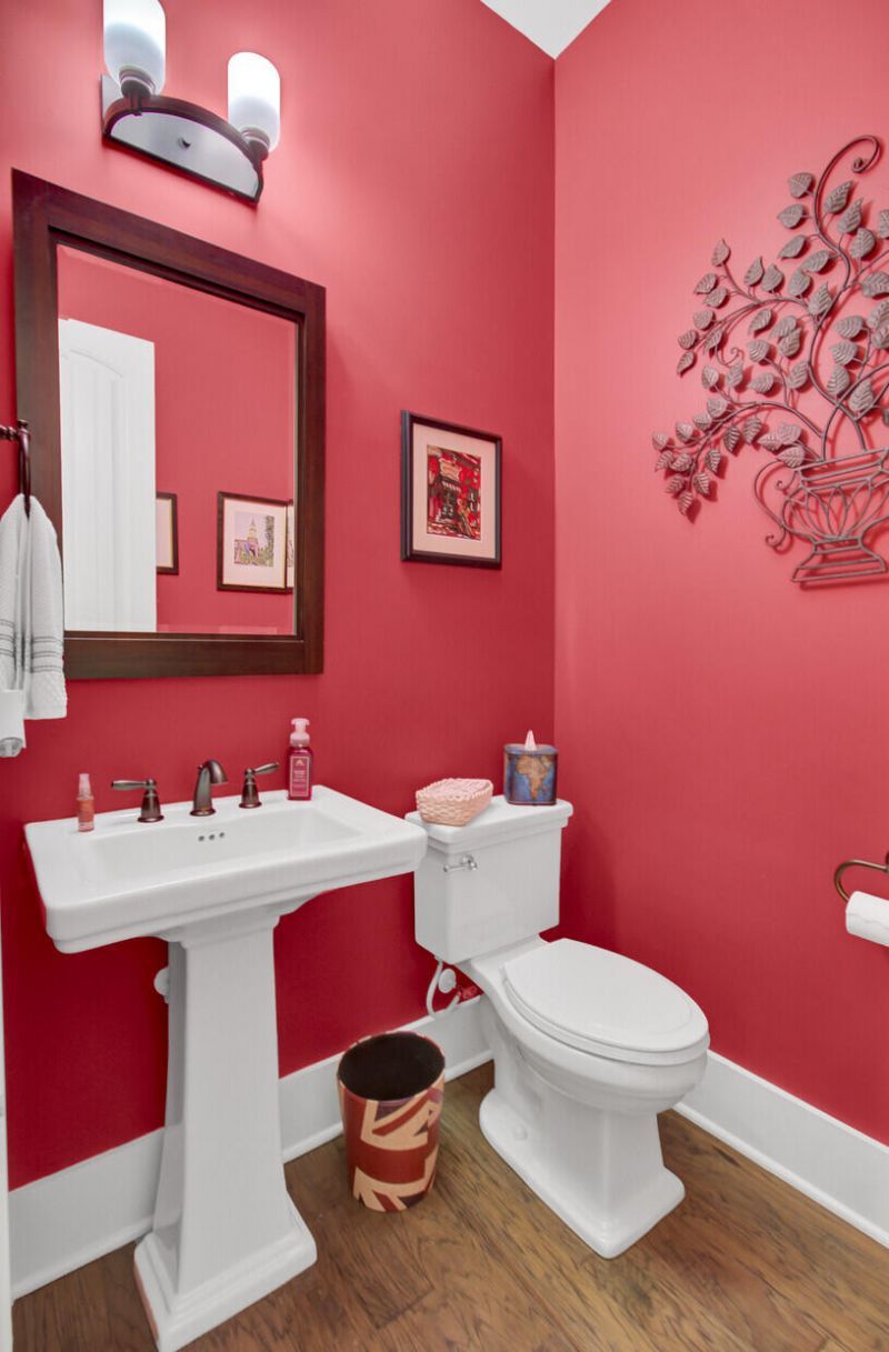 1705 Frissel Street Photo 25