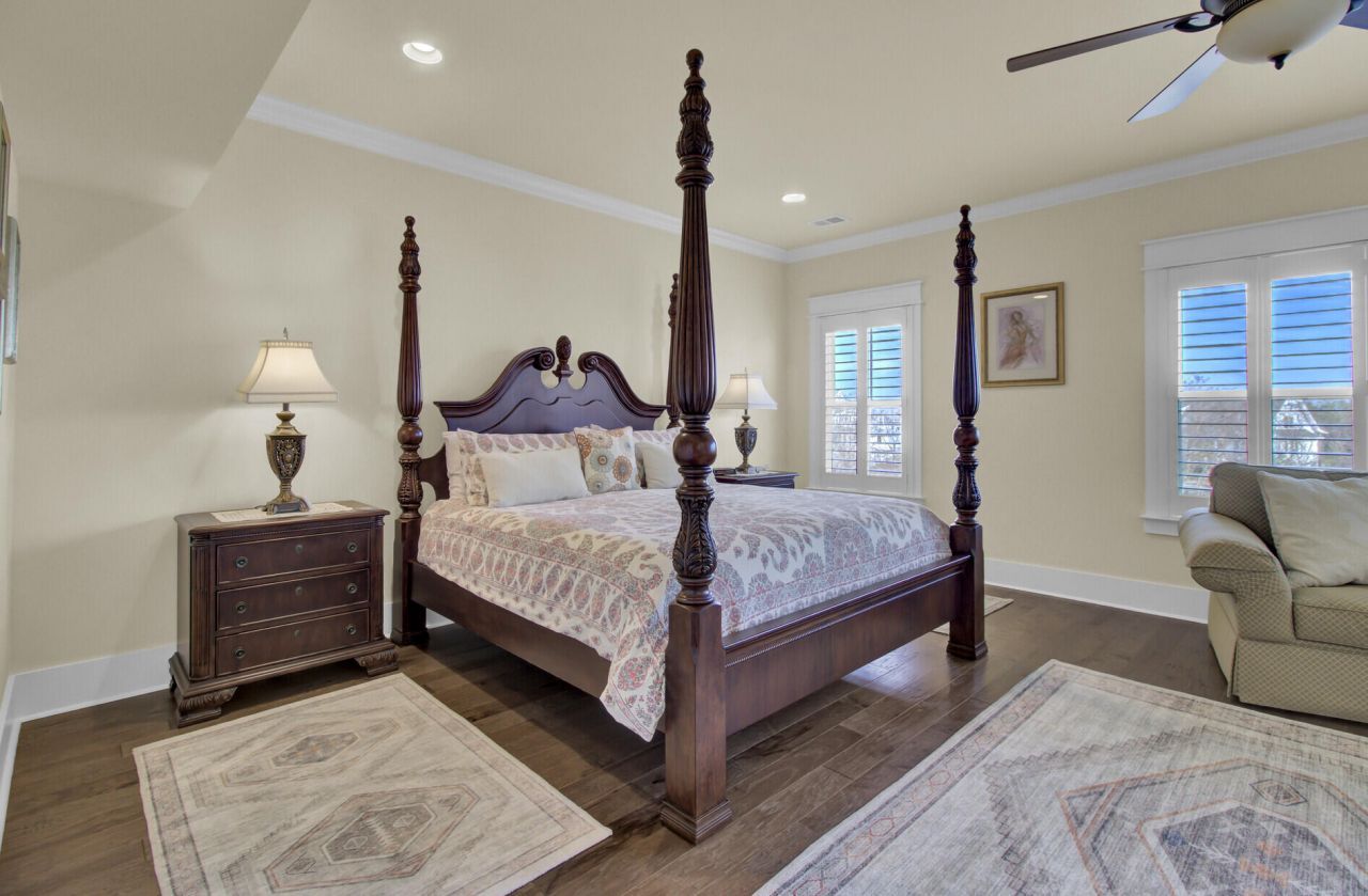 1705 Frissel Street Photo 28