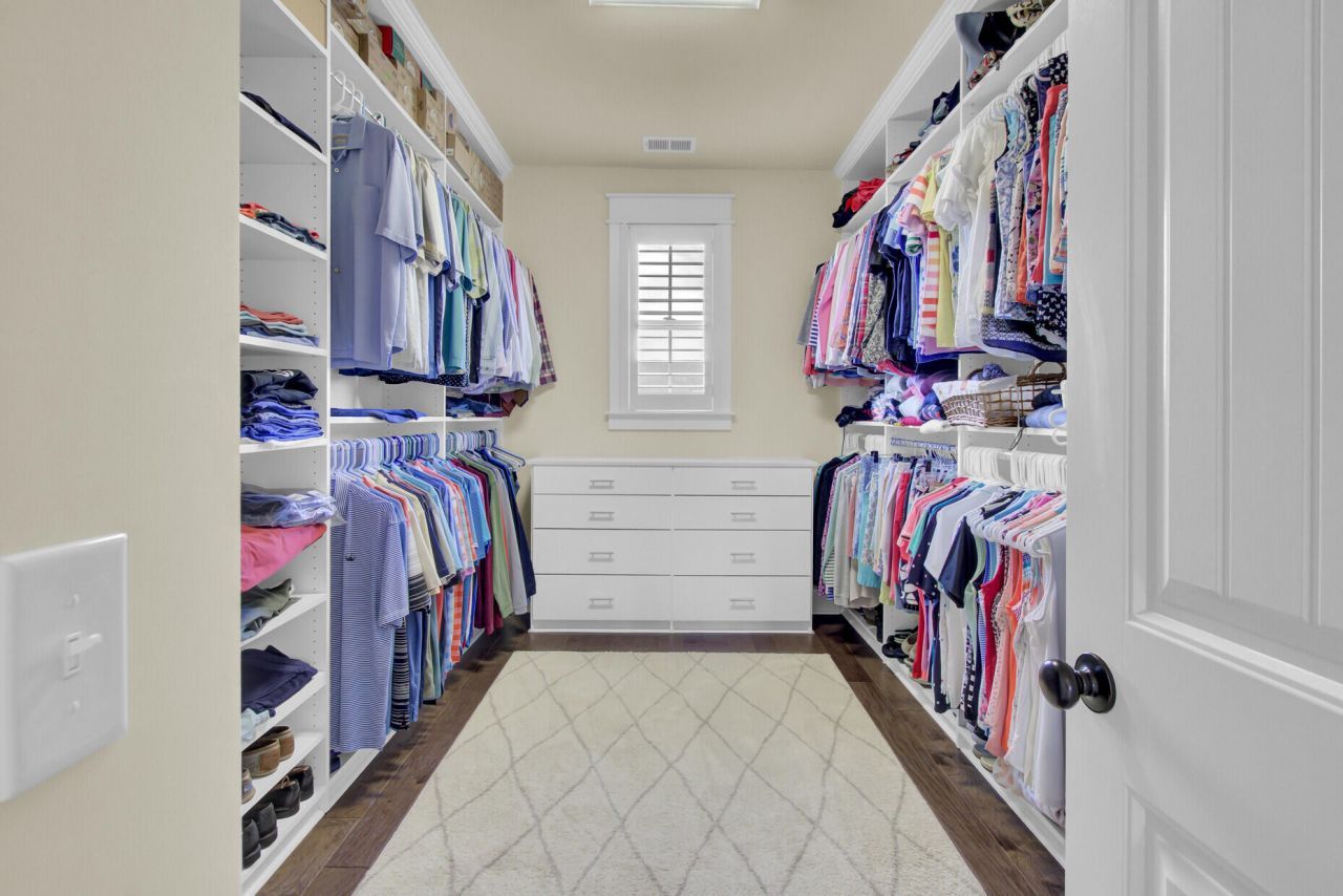 1705 Frissel Street Photo 37