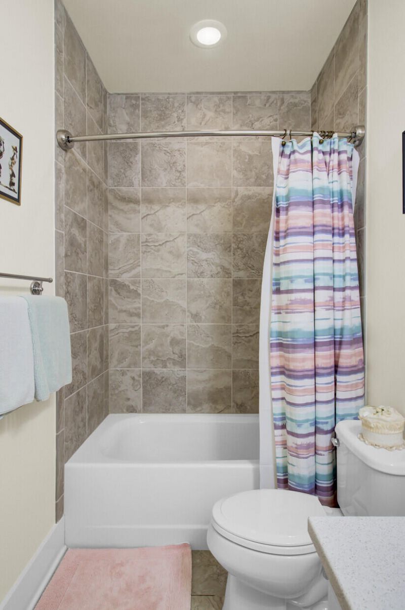 1705 Frissel Street Photo 56