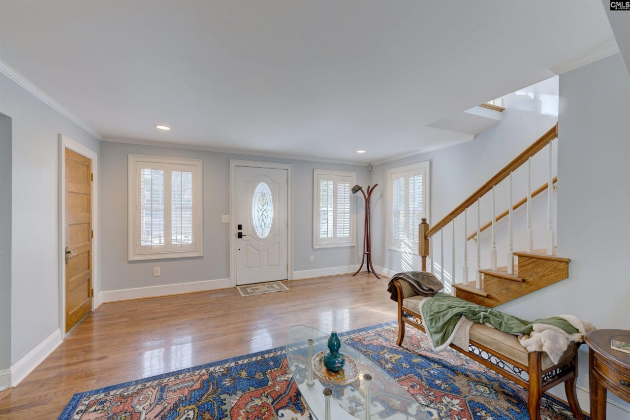 746 C Avenue Photo 6