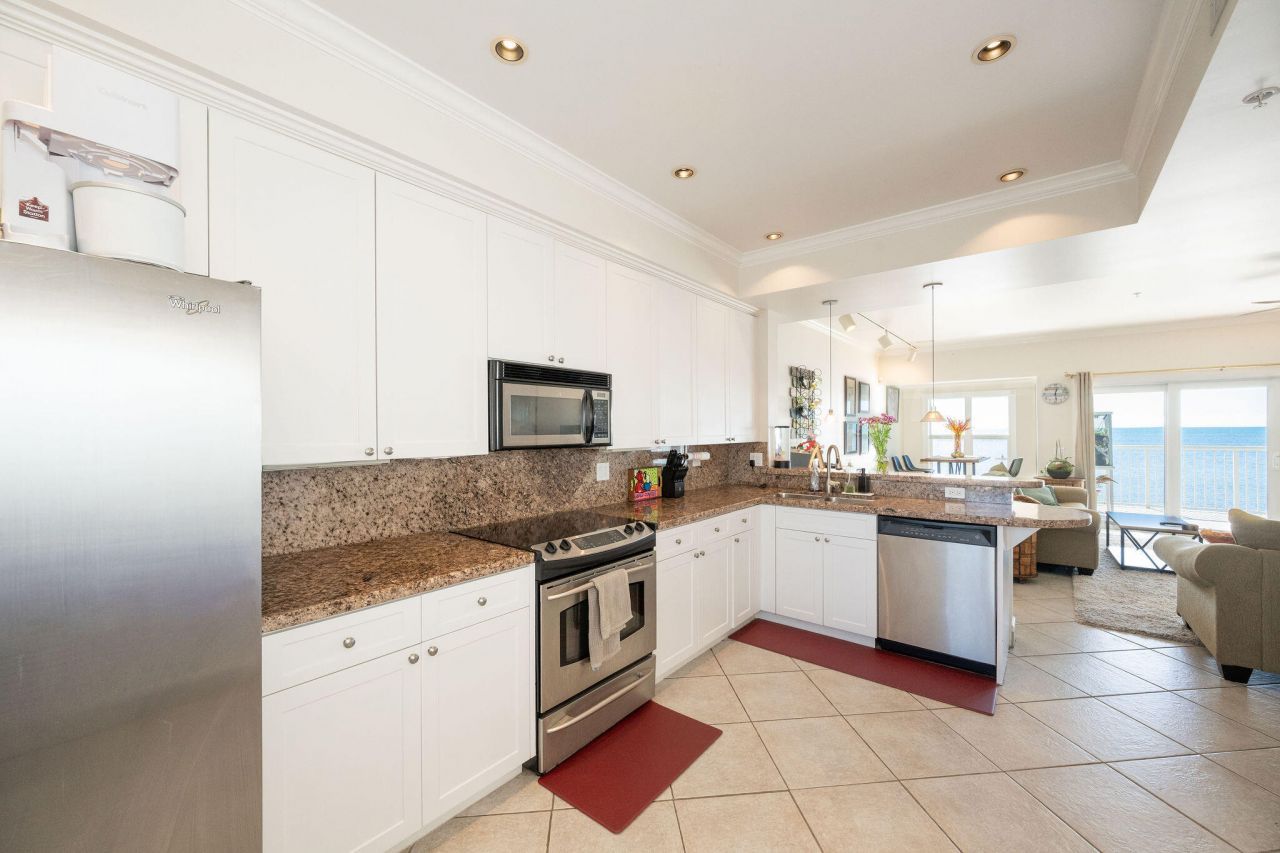 5960 Peninsular Avenue, Unit 110, Stock Island, FL 33040 Photo