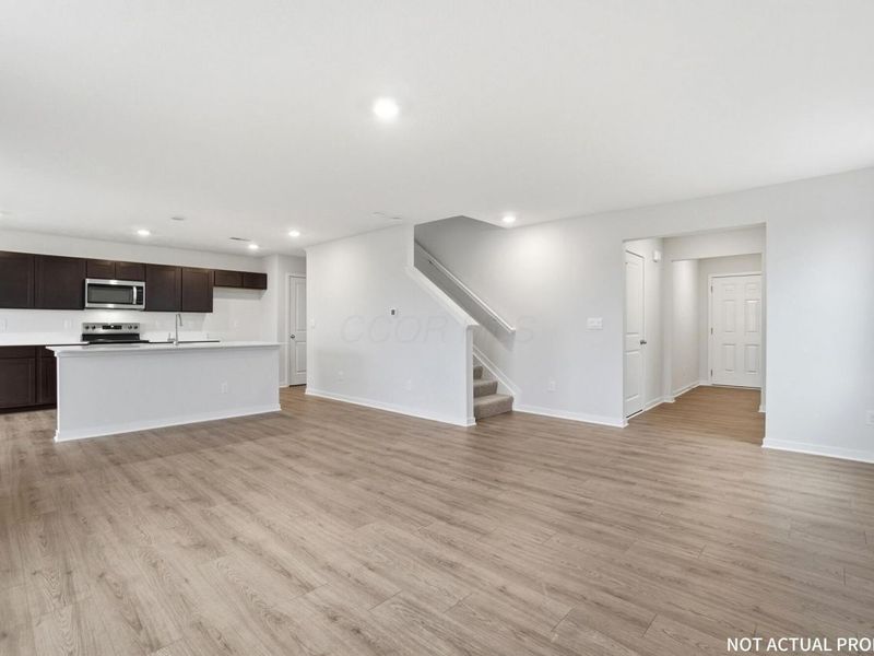 5910 Pitch Pine Drive, Canal Winchester, OH 43110 Photo 9