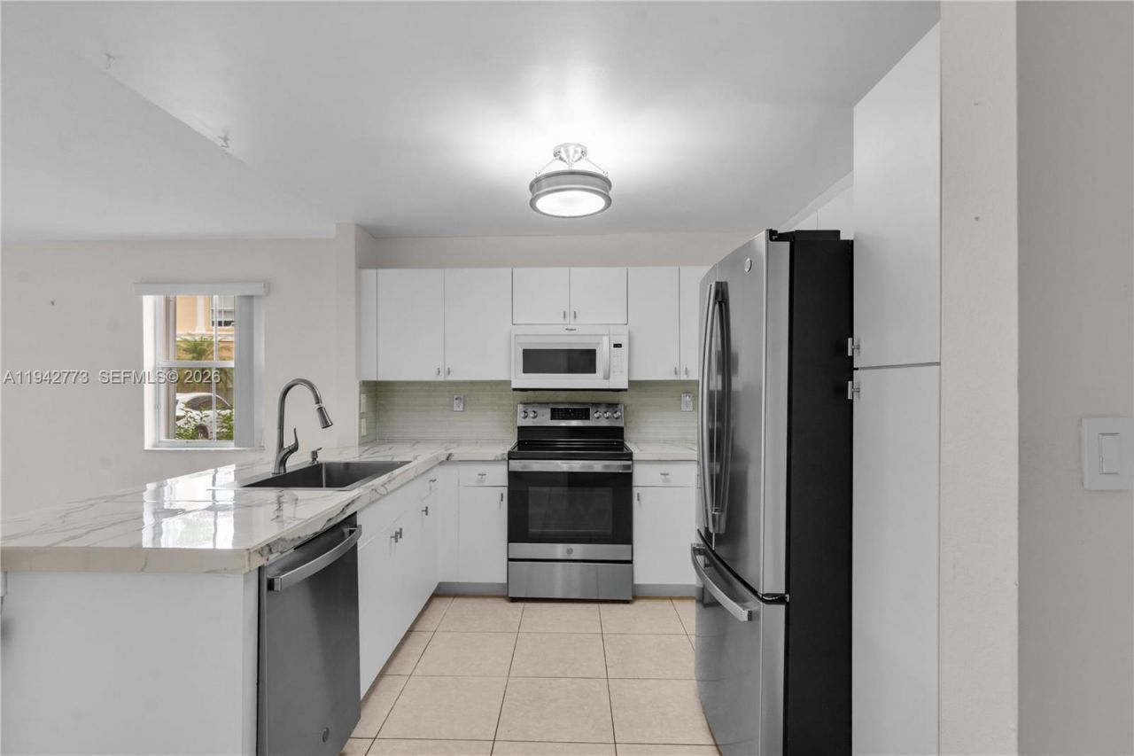 12990 SW 30th Ct, Unit 150, Miramar, FL 33027 Photo