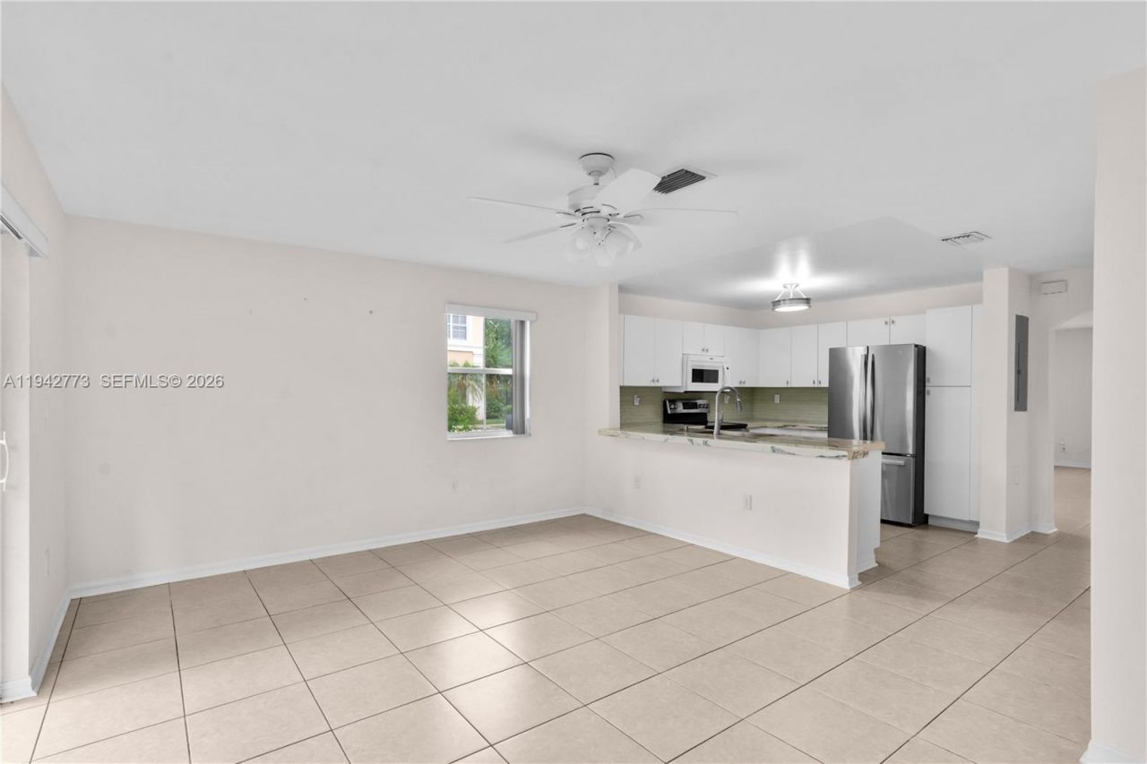 12990 SW 30th Ct, Unit 150, Miramar, FL 33027 Photo