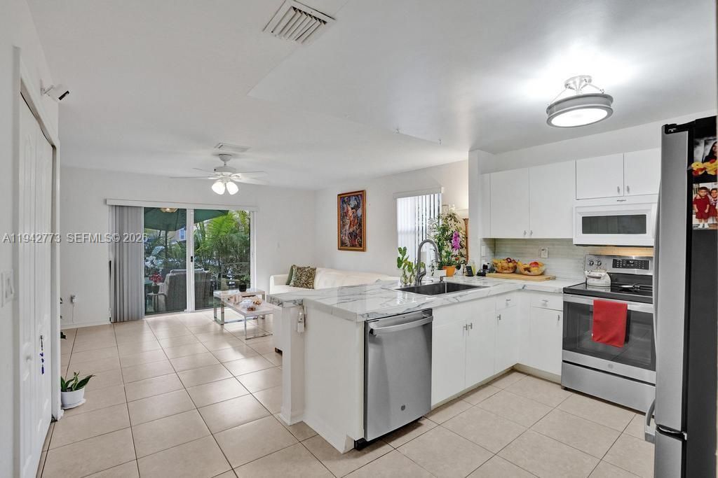 12990 SW 30th Ct, Unit 150, Miramar, FL 33027 Photo