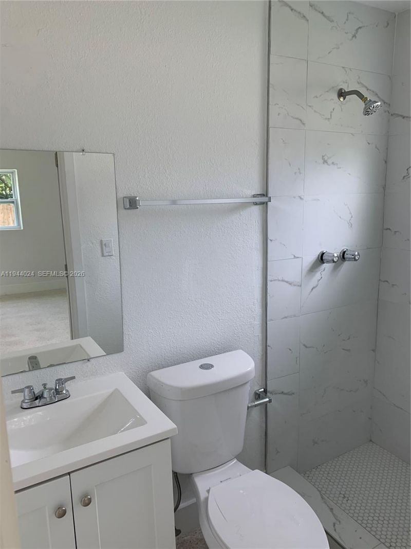 6740 Park St, Unit 1, Hollywood, FL 33024 Photo