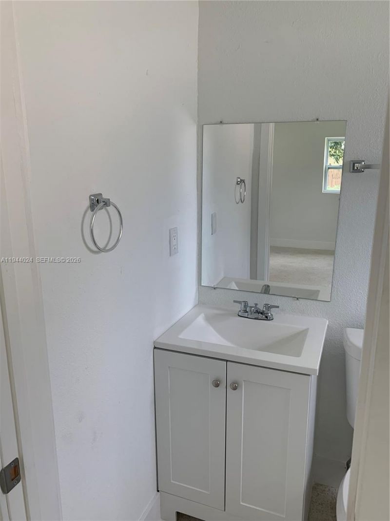 6740 Park St, Unit 1, Hollywood, FL 33024 Photo