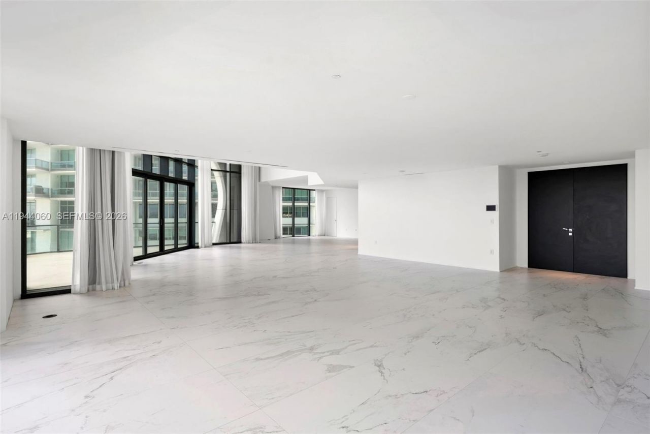 1000 Biscayne Blvd, Unit TH1201, Miami, FL 33132 Photo