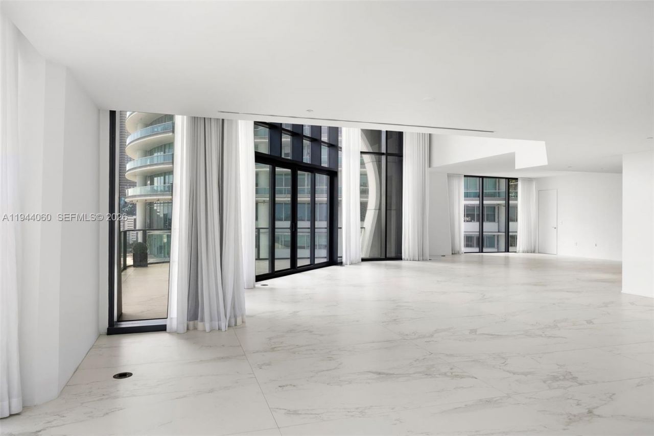 1000 Biscayne Blvd, Unit TH1201, Miami, FL 33132 Photo