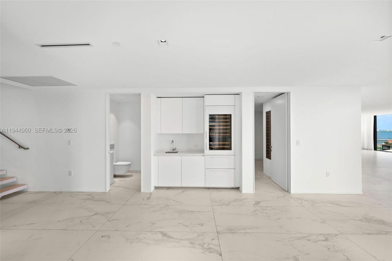 1000 Biscayne Blvd, Unit TH1201, Miami, FL 33132 Photo