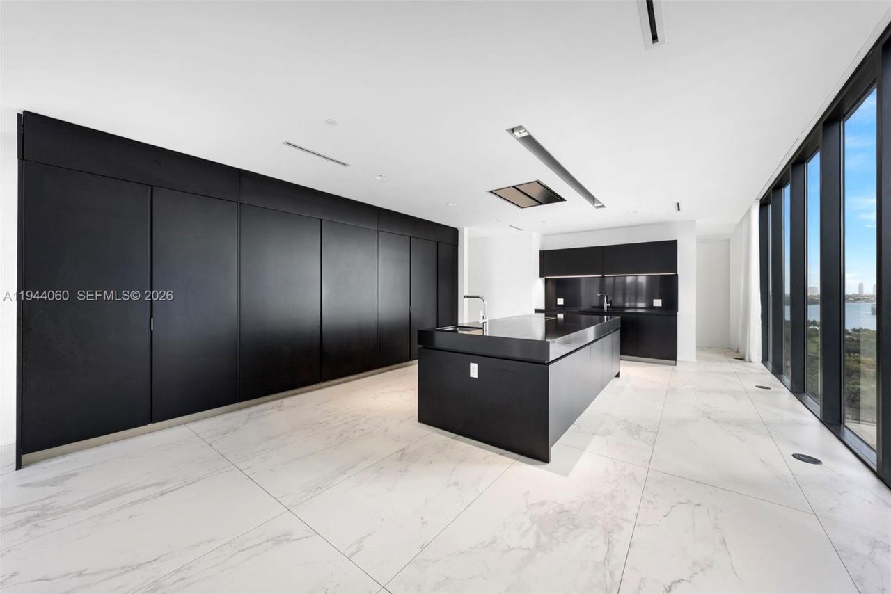 1000 Biscayne Blvd, Unit TH1201, Miami, FL 33132 Photo