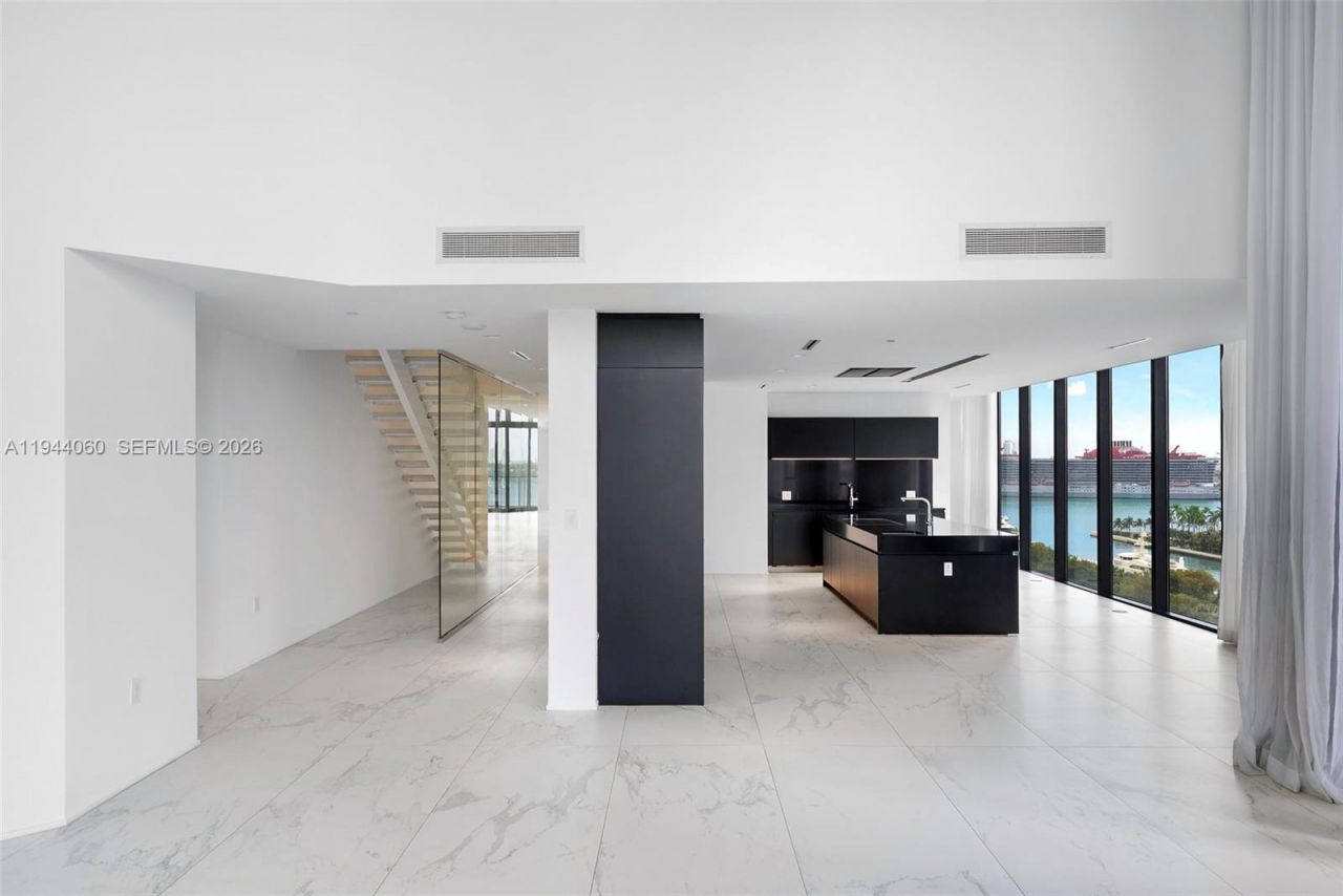 1000 Biscayne Blvd, Unit TH1201, Miami, FL 33132 Photo