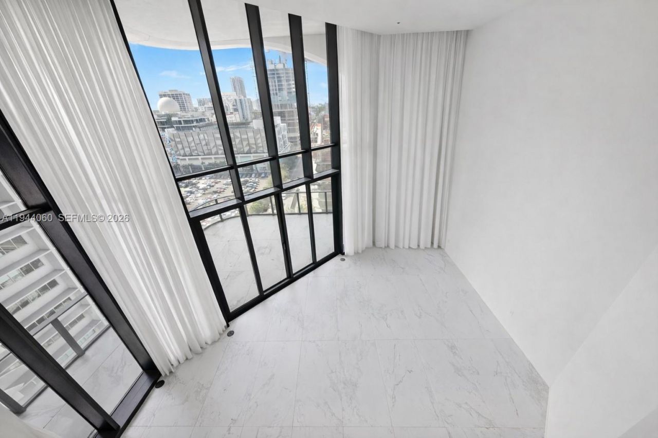 1000 Biscayne Blvd, Unit TH1201, Miami, FL 33132 Photo