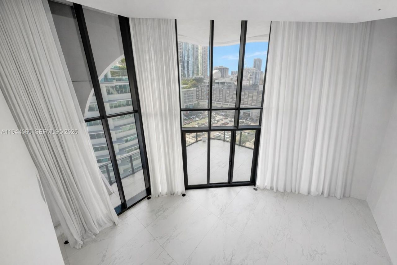 1000 Biscayne Blvd, Unit TH1201, Miami, FL 33132 Photo