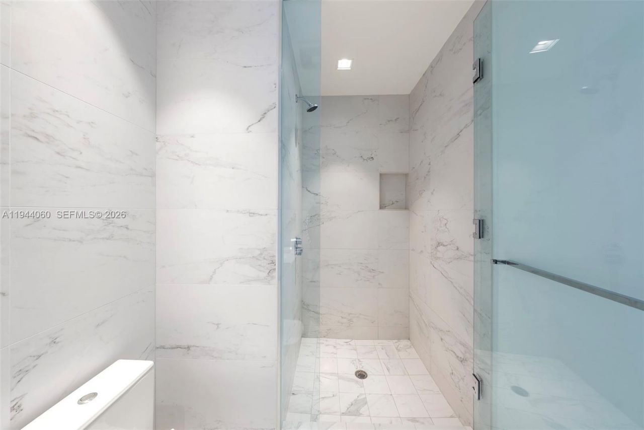 1000 Biscayne Blvd, Unit TH1201, Miami, FL 33132 Photo