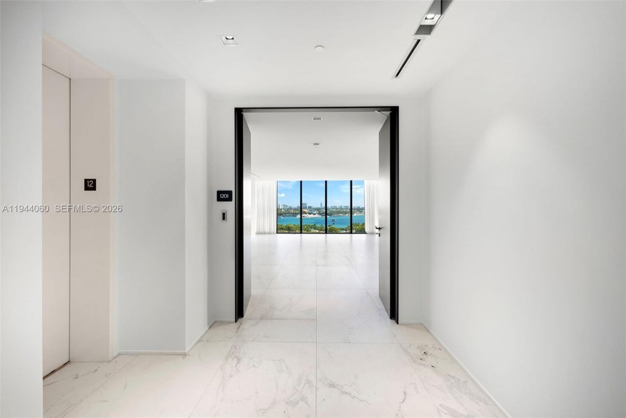 1000 Biscayne Blvd, Unit TH1201, Miami, FL 33132 Photo