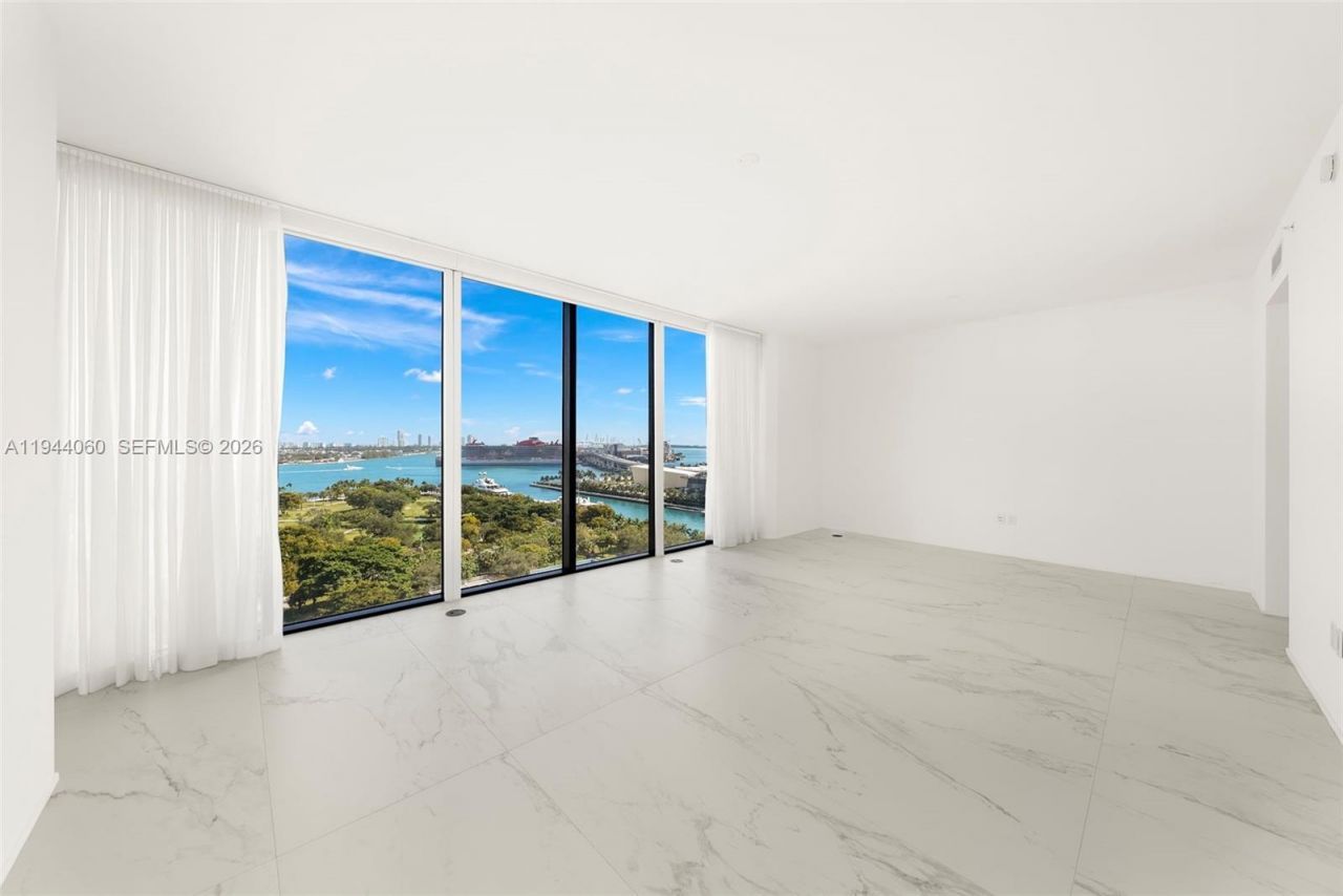 1000 Biscayne Blvd, Unit TH1201, Miami, FL 33132 Photo