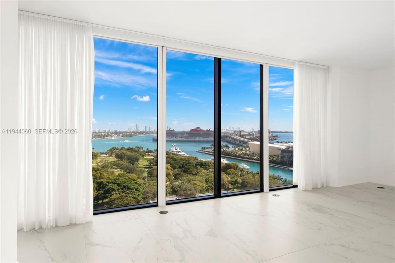 1000 Biscayne Blvd, Unit TH1201, Miami, FL 33132 Photo