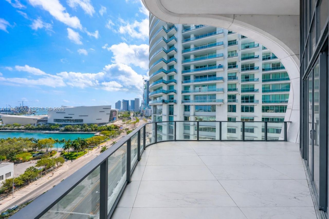 1000 Biscayne Blvd, Unit TH1201, Miami, FL 33132 Photo