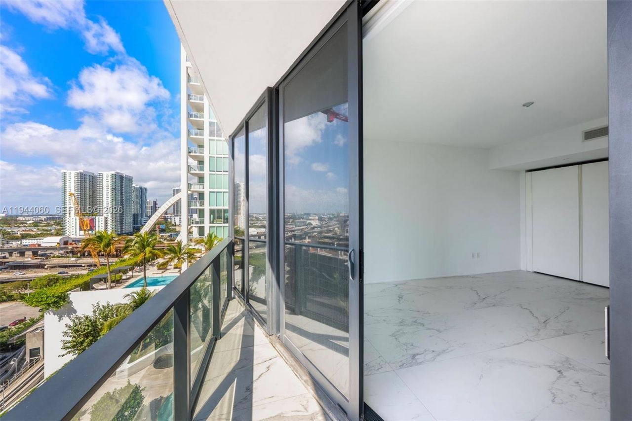 1000 Biscayne Blvd, Unit TH1201, Miami, FL 33132 Photo