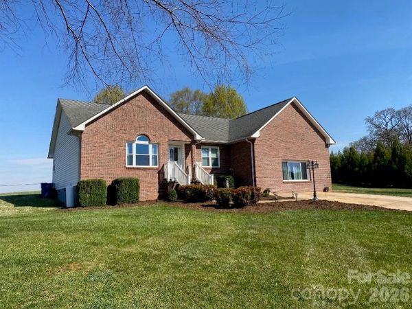 3955 Northernmistic Drive, Maiden, NC 28650