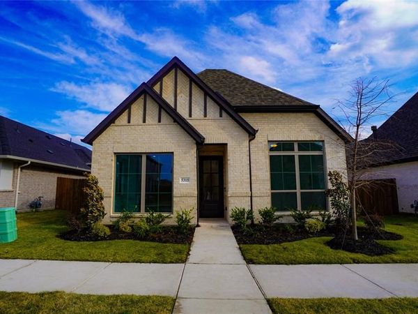 5315 Tupper Avenue, Fate, TX 75087