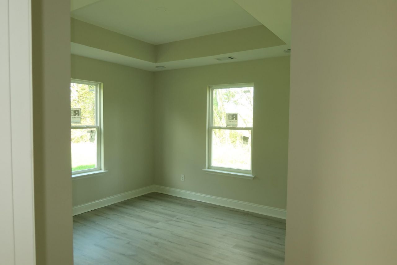 192 Avocada Drive Photo 6