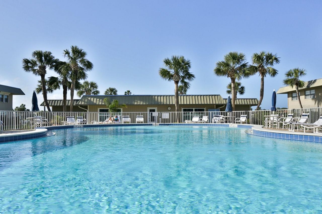 325 N Causeway, Unit C204, New Smyrna Beach, FL 32169 Photo