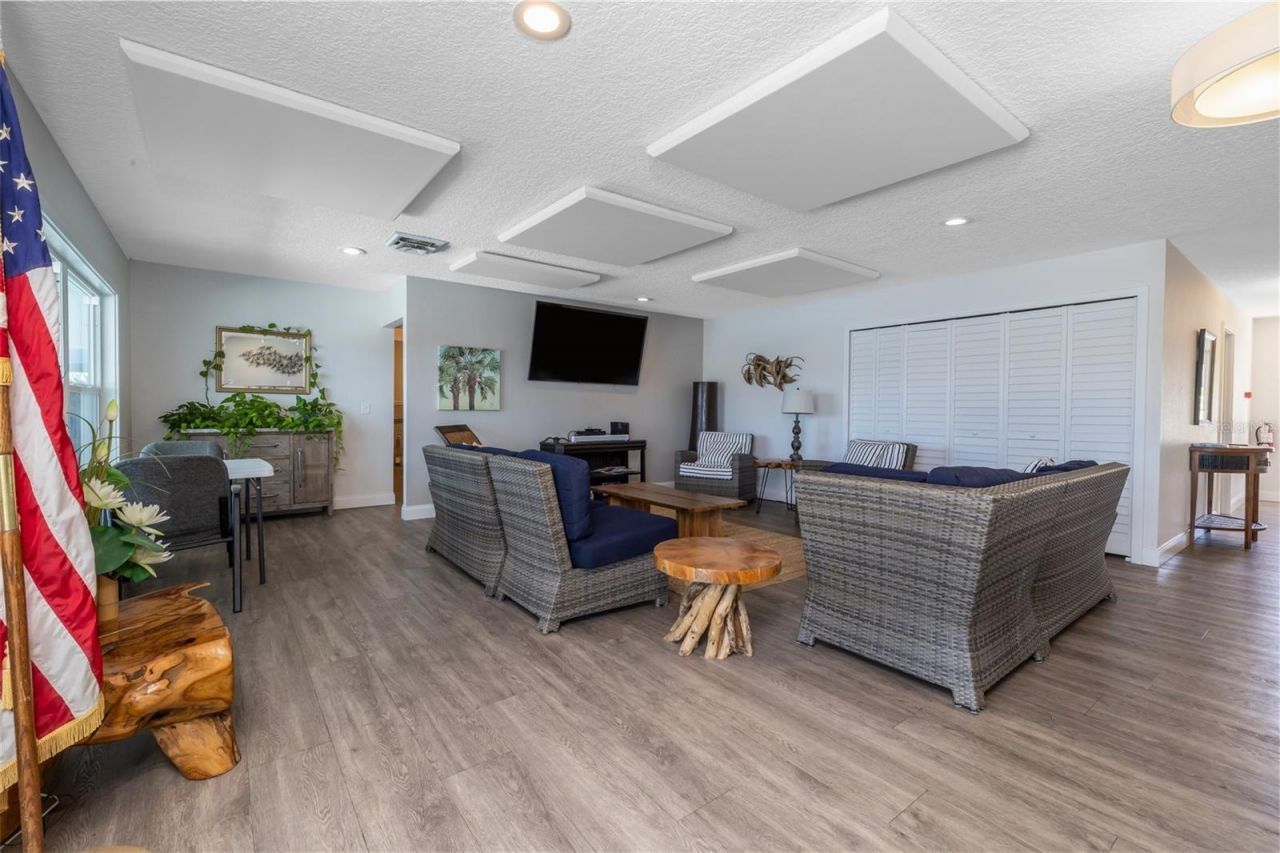 325 N Causeway, Unit C204, New Smyrna Beach, FL 32169 Photo