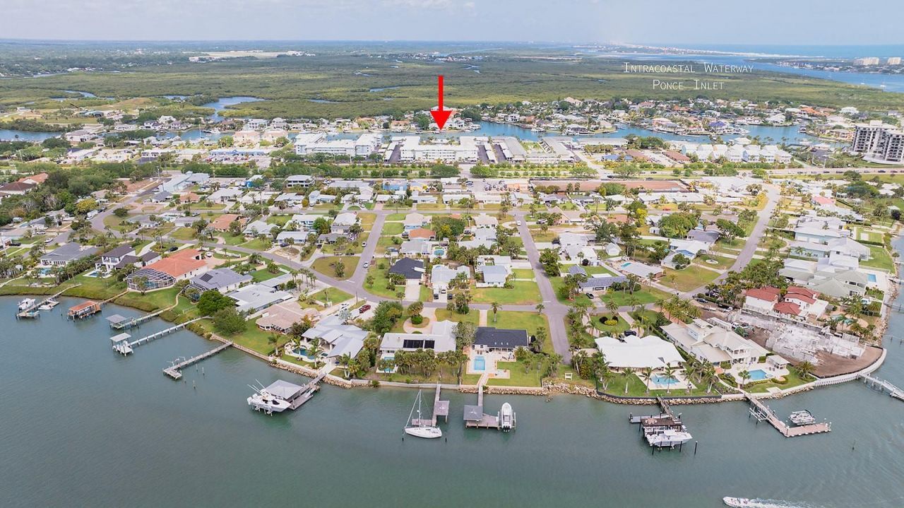 325 N Causeway, Unit C204, New Smyrna Beach, FL 32169 Photo