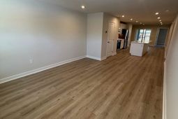 1309 Pleasant View Dr photo 4