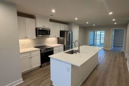 1309 Pleasant View Dr photo 4