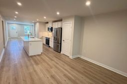 1309 Pleasant View Dr photo 4