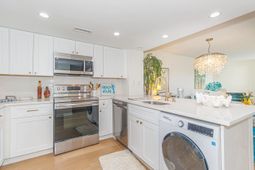 311 69th Ave. N photo 4