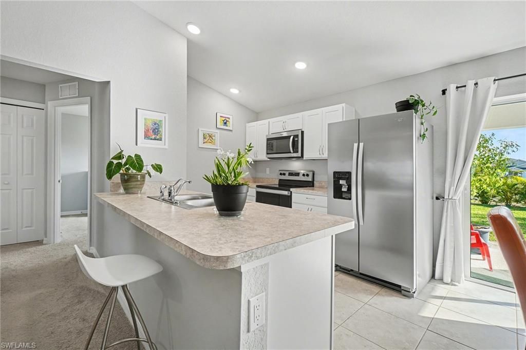 2725 NW 19th Pl, Cape Coral, FL 33993 Photo