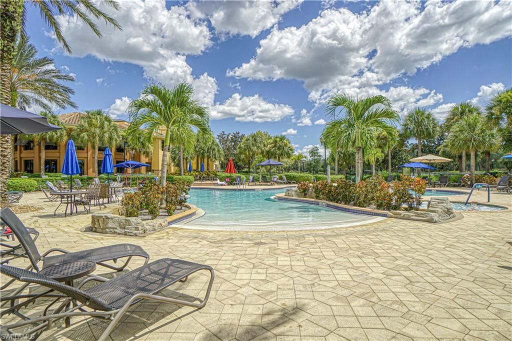 10730 Ravenna Way, Unit 305, Fort Myers, FL 33913 Photo