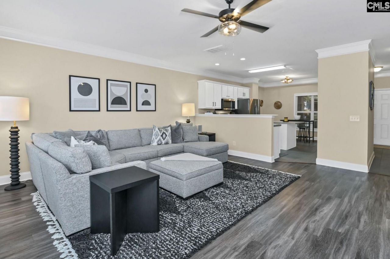 411 Hampton Forest Drive Photo 11