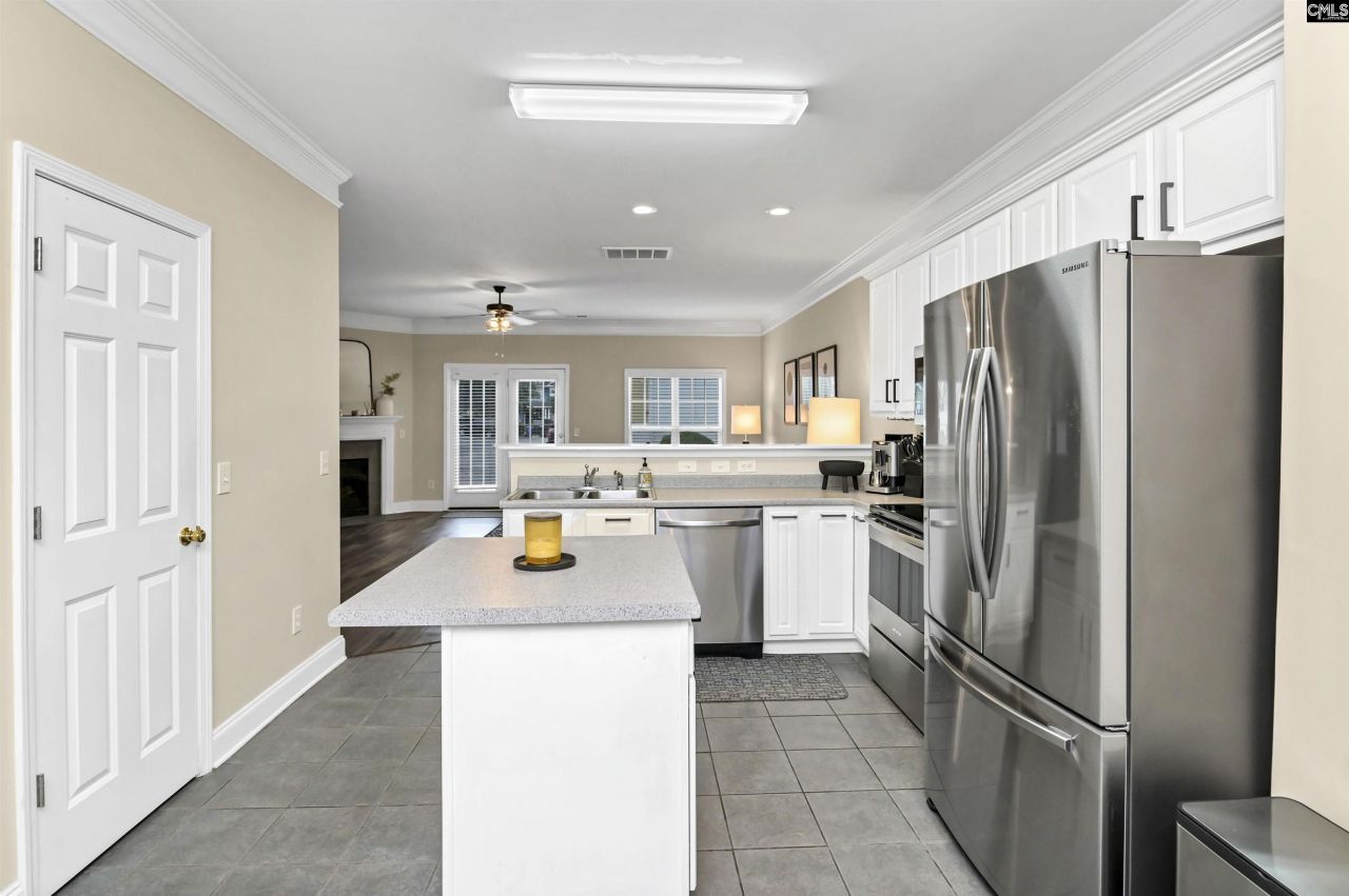 411 Hampton Forest Drive Photo 14