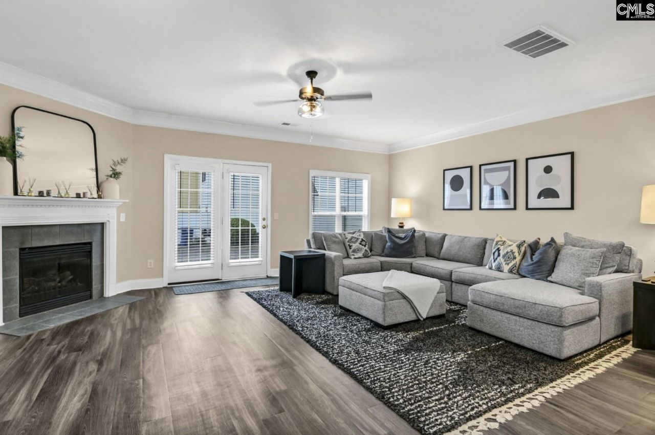 411 Hampton Forest Drive Photo 6